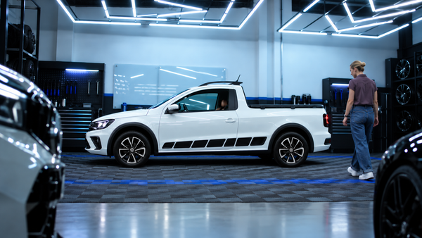 Volkswagen Saveiro 2026 Trendline Branca | Projeto de Som Automotivo